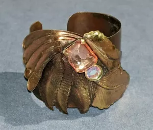Scudo Made in Italy 1980's Bronze & Copper Cuff Bracelet Pink Acrylic Faux-Stone - Picture 1 of 8
