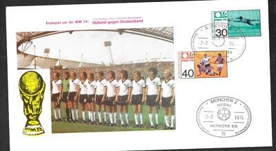 GERMANY 1974 ILLUSTRATED SOUVENIR CARD "WORLD CUP" SG1707/08 - Image 1 of 2