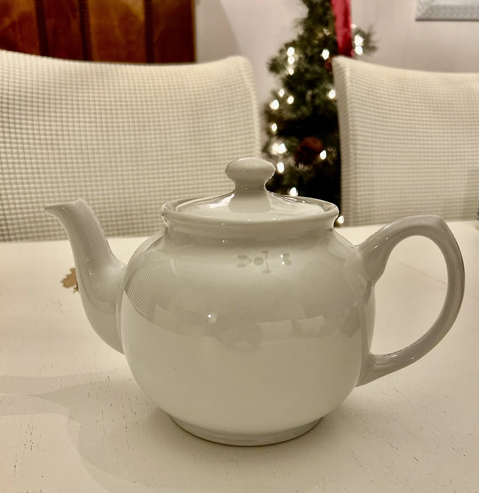 FOX RUN BRANDS TEAPOT 37 Ounce White With Lid - Image 1 of 4