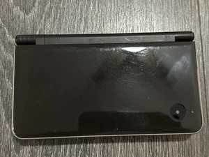 Nintendo DSi XL Schwarz & Bronze Handheld-Videospielkonsole UTL-001 - Bild 1 von 8