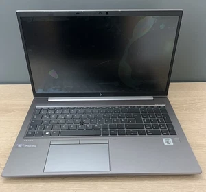 HP ZBook Firefly 15 G7 i7-10610U 16GB 512GB M.2 SSD P520 W11 na części wyświetlacza - Zdjęcie 1 z 4