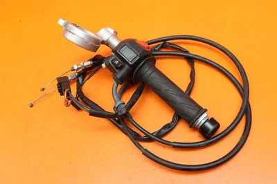 2001-2002 SUZUKI GSXR 1000 OEM RIGHT CLIP ON HANDLEBAR W SWITCHES - Image 1 of 4