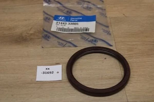 Hyundai 2144333005 SEAL-OIL RR NOS NEU genuine xx31692 - Picture 1 of 2