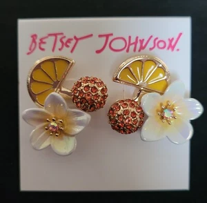 Betsey Johnson Gold Tone Lime Slice & Tropical Flower Cluster Stud Earrings NWT - Picture 1 of 2