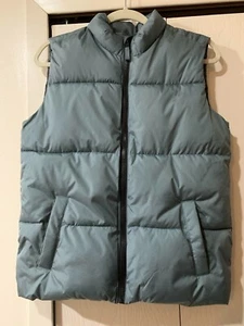 Old Navy Boys Zip Up Sleeveless Puffer Vest Pockets Size XL (14-16) Grey - Picture 1 of 7