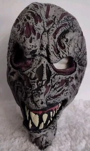 Halloween Adult Monster Gray Death Mask w Claw Hands Covers Rubber/Latex - Picture 1 of 19
