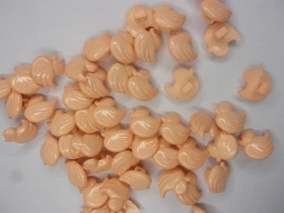 50 x Cute Ducks Duck Novelty Buttons Peach 15mm Baby Child Sewing N24 - Image 1 of 2
