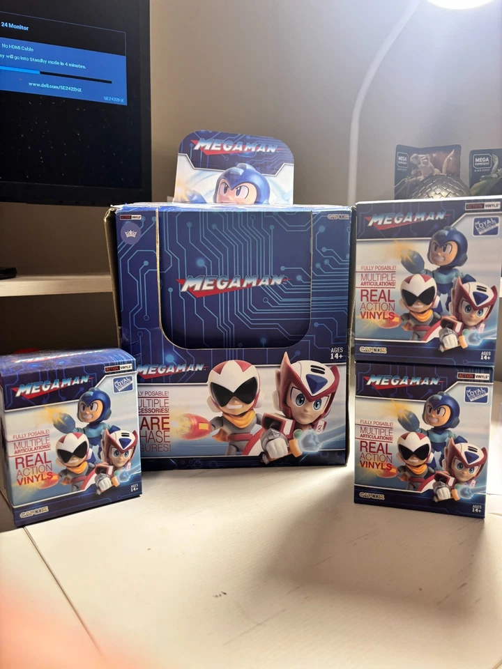 Виниловые пластинки Mega Man Action Wave 2 — лот из 3 запечатанных слепых коробок + витрина - Изображение 1 из 4