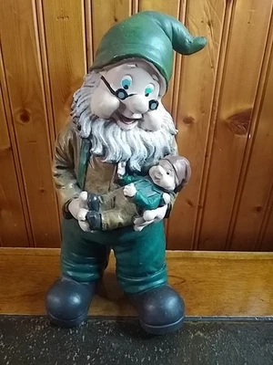 Adorno de jardín de gnomo abuelo patio Foto 1 de 4