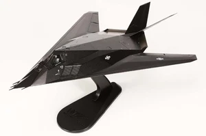 HA5813 Hobby Master F-117A Nighthawk 1/72 Model #84-0809 USAF Dark Knights - Picture 1 of 2