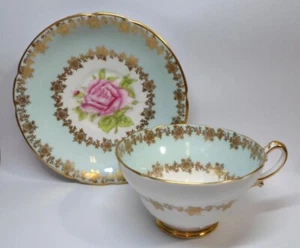 Vintage STANLEY TEACUP & SAUCER PINK ROSES & Mint Green Fine Bone China England - Picture 1 of 7