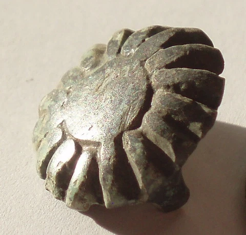 ANCIENT HAND INCISED VIKING ROMAN EGYPTIAN PEWTER BUTTON / ANTIQUE SEWING SOLAR Cover