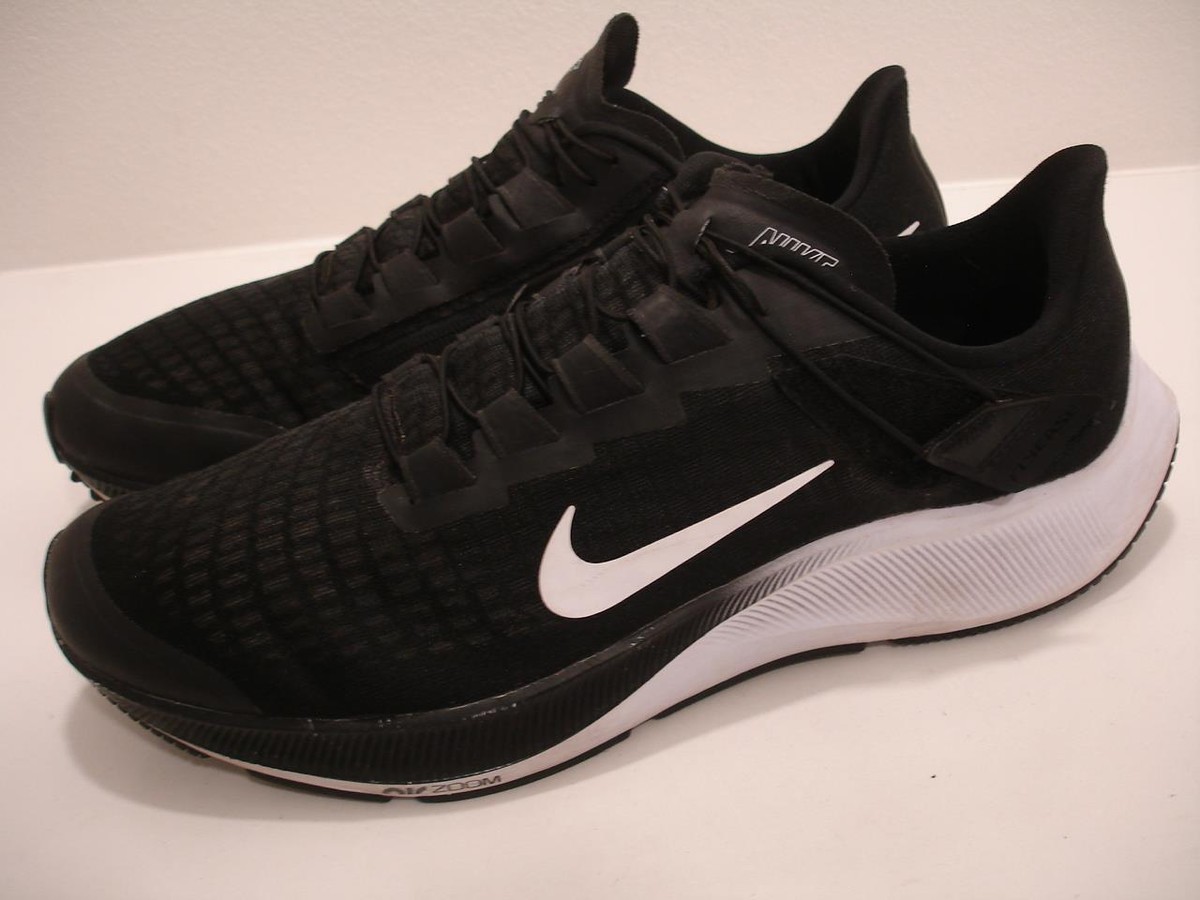 Nike Air Zoom Pegasus 37 FlyEase Black White for Sale Nike Air Zoom Pegasus 37 FlyEase Black White for Sale