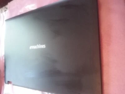 Cubierta superior eMachines E528-2325 tsa-ebzrglctn00100731-03 algunos arañazos   Foto 1 de 3