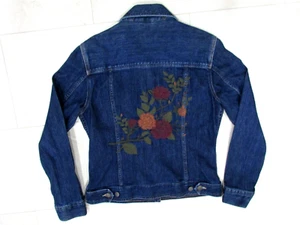 Eddie Bauer Womens Denim Jean Jacket Size M Embroidered Flowers - Picture 1 of 6