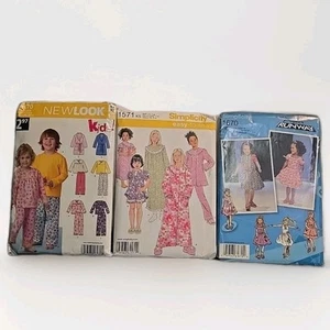 Lot of 3 Simplicity Childrens Patterns Size 1/2-14 Pajamas Gown Dress Robe Uncut - Picture 1 of 13