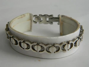 Vintage Damen Wendbares Designer Armband mit Kreuzform verbundener Schraube Design - Bild 1 von 9
