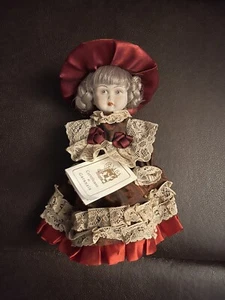 Vintage Saba Porcelain Italian Doll With Certificate Of Authenticity - Picture 1 of 4