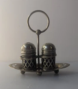 Vintage EPNS Salt And Pepper Shaker's Including Original BLUE Glass Liners Used - Imagen 1 de 7
