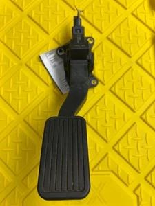 2013 2017 HONDA CIVIC GAS PEDAL ACCELERATOR THROTTLE SENSOR OEM - Picture 1 of 7