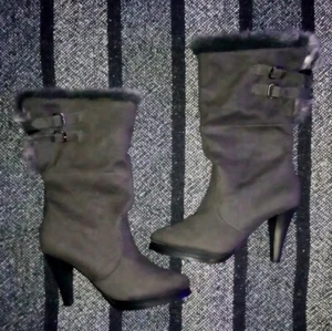 Velvet Heart Platform Boots Women's 6.5 Gray 3" Heel Mid Calf Faux Fur Stiletto - Picture 1 of 14