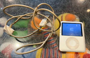 Apple iPod Nano 3rd Generation Silver 4GB Model #A1236 - Silver