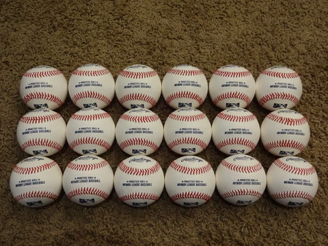 18 Rawlings Official MINOR LEAGUE Practice Baseballs~BRAND NEW BALLS! Cover