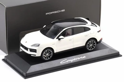 1:43 Solido Porsche Cayenne E-Ibrido Coupé (E3 II) Carrera Bianca WAP DEALER - Immagine 1 di 3