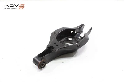 LEXUS RC300 RC350 2015-2024 trasero izquierdo brazo de control inferior muelle percha OEM Foto 1 de 4