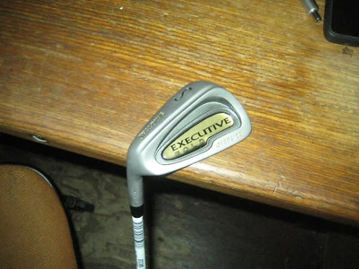 BRAND NEW Spalding Executive Gold Stainless Sand Wedge SW Steel shaft LH - Image 1 of 3