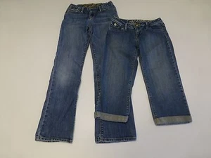 2 Gap Jeans Girls Size 10 Straight Fit & Capri Blue Jeans Lot Great Condition - Picture 1 of 3