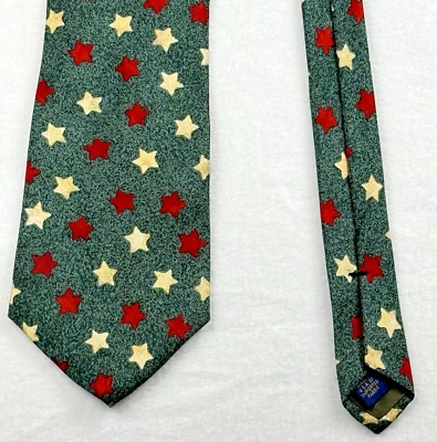Corbata Chaps Ralph Lauren Diseño Estrella Verde con Estrellas Rojas y Doradas Seda EE. UU. Foto 1 de 4