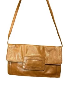 VTG 60S 70S TAN BROWN GEOMETRIC MOD RECTANGULAR LEATHER BAGUETTE BAG - Picture 1 of 4
