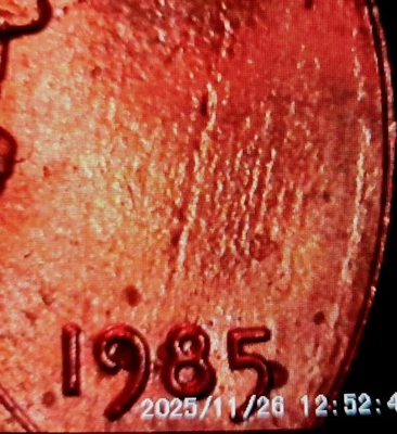 Struck Through Obv - Rotated Dies Rev ~ 1985 P Lincoln Cent ~ Mint Error Penny  - Image 1 of 4