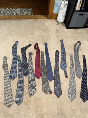 Corbata regular Savile Row para hombre seda cachemira multicolor geométrica lote de 13 Foto 1 de 4