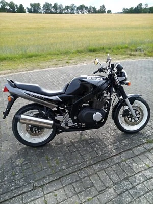 Suzuki GS 500E - Bild 1 von 4