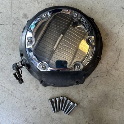 Cubierta de embrague con herrajes Yamaha V Star XVS1300 2007-2015 Foto 1 de 4