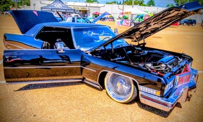 Cadillac DeVille 1973  Foto 1 de 4