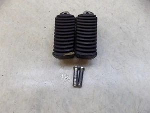 BMW R1200GS Rear Passenger Footpegs Set   R 1200gs GS 2011 low miles - Picture 1 of 4