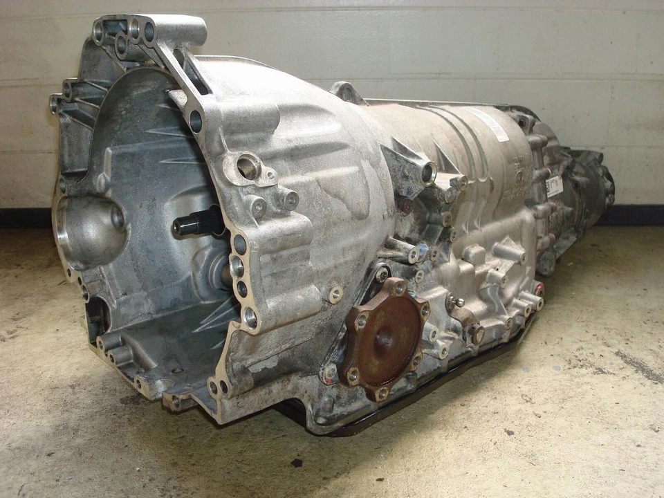 Audi A6 3,0 TDI quattro 4F AUTOMATIKGETRIEBE 6 HP-19 A / GZW HKD HKG JMQ JML KGX - Bild 1 von 1