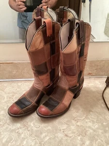 Vintage Ladies Lady’s LARRY MAHAN PATCHWORK LEATHER COWBOY BOOTS SIZE 6 1/2 A - Picture 1 of 13