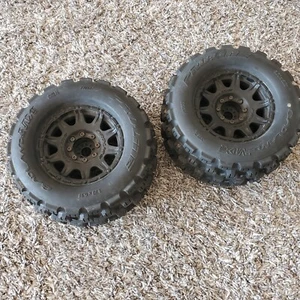 2 Proline Badlands MX38 Arrma Kraton Erevo 2.0 Tmaxx UDR 17mm Tires Wheels - Picture 1 of 7