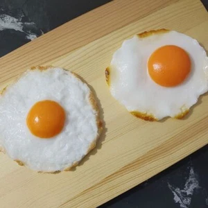 Realistic Display Artificial Fried Eggs Poached Egg Prank Props Cooked Egg - Picture 1 of 9