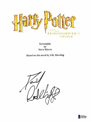 DANIEL RADCLIFFE  AUTOGRAPH  HARRY POTTER  SIGNED MOVIE SCRIPT BAS BECKETT COA Cover