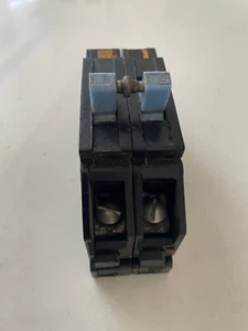 Disyuntor Zinsco 15 amperios 2 polos tipo Q excelente estado Magnetrip - Imagen 1 de 3