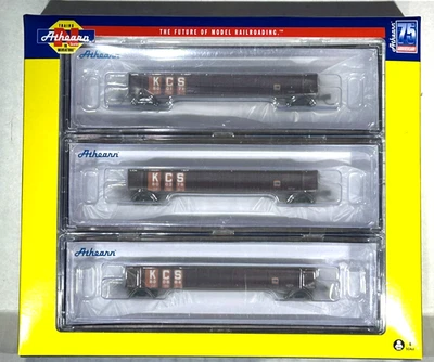 ATHEARN N SCALE 52' MILL GONDOLA 3 PK KANSAS CITY SOUTHERN ATH3552 - Image 1 of 3