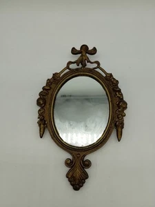 Piccolo specchio vittoriano ovale floreale ottone da parete 6,5 pollici alto 4" largo - Foto 1 di 7