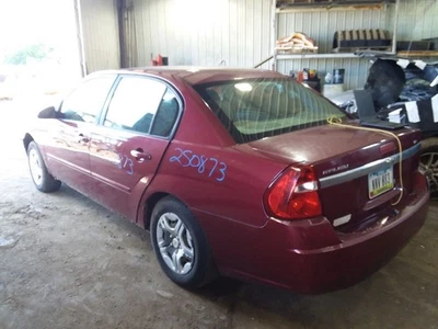 Consola piso delantero sin sistema de entretenimiento trasero compatible 06-07 MALIBU 2095731 Foto 1 de 4