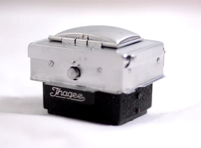 CÁMARA IGHAEE EXAKTA VINTAGE VISOR NIVEL CINTURA CON PANTALLA DE ENFOQUE Foto 1 de 4