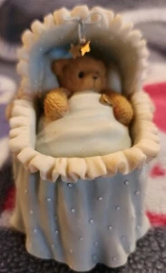PRECIADO OSO DE PELUCHE BEBÉ EN UN MOISÉS ES UN NIÑO FIGURA - Imagen 1 de 7